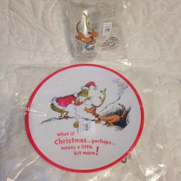 Dr Seuss The Grinch and Max Plate and Max Tumbler 2 Piece Set New OOS Rare - Picture 1 of 7